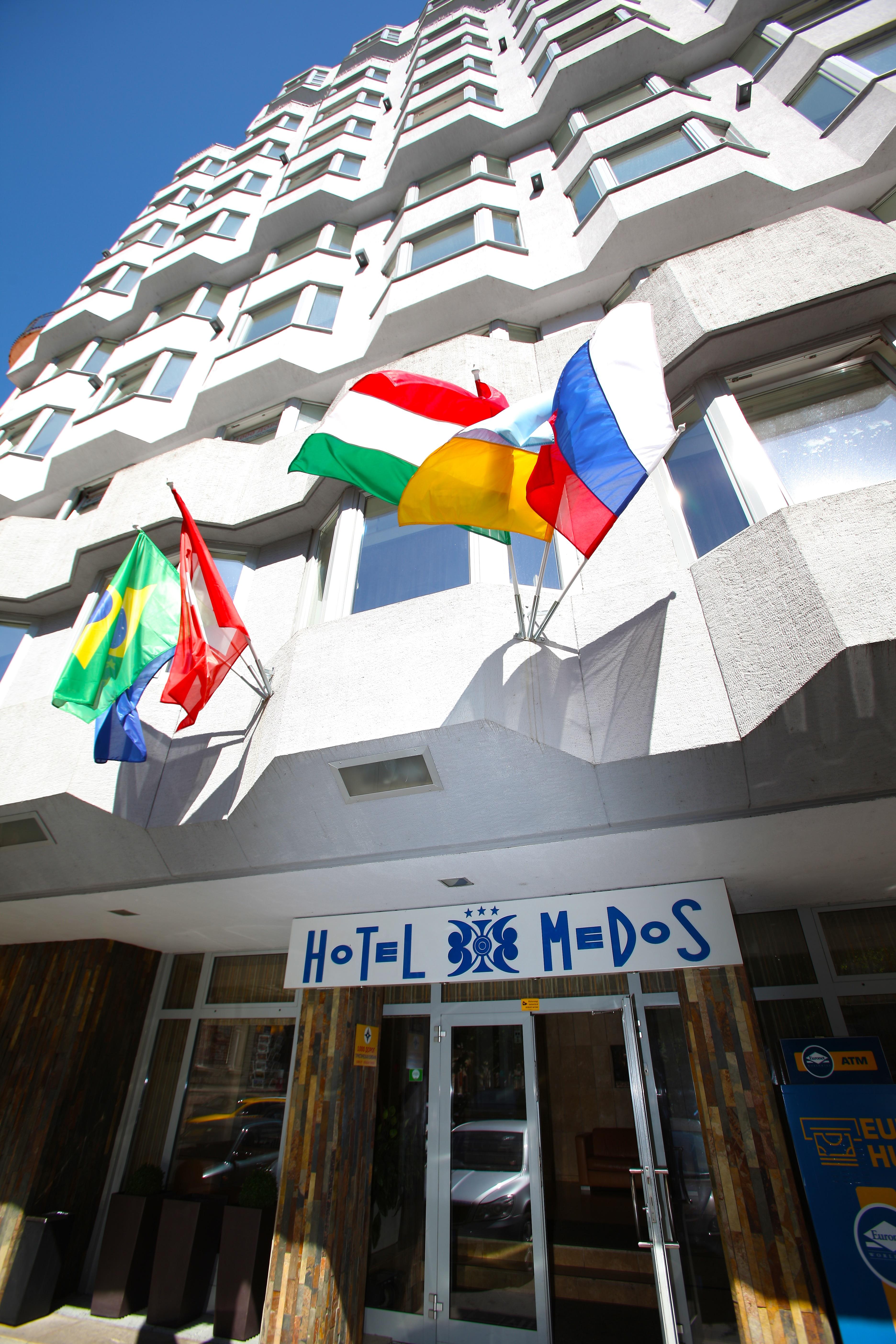 Medos Hotel Budapest Exterior foto